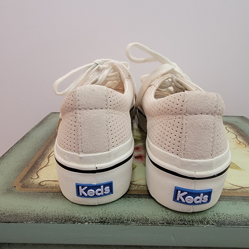 Keds Light Tan Suede Platform Sneakers Size 7 - Picture 5 of 9